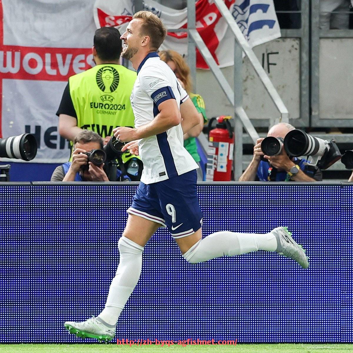 AG捕鱼王官网-巴萨在西甲联赛中的夺冠历程与赛季亮点